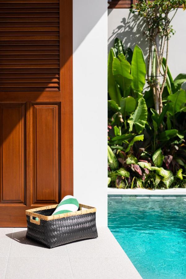 Villa Revo Seminyak Exterior foto